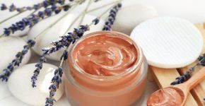 7 dicas para turbinar o skincare com a argila vermelha