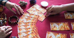 Tarot do dia: previsão para os 12 signos em 24/05/2026
