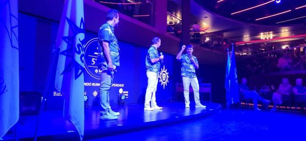 Eduardo Simões, Adrian Ursilli e Ignacio Palacios, executivos da MSC Cruzeiros no Brasil na 5ª Convenção Internacional de Vendas