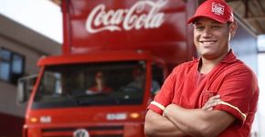 Coca-Cola abre vagas para candidatos com ensino médio em SP