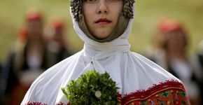 Como são os vestidos mais diferentes ao redor do mundo