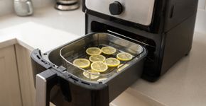 O segredo da limpeza da air fryer que ninguém te conta e tira toda a gordura