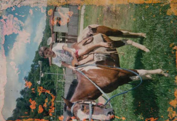 Fotos encontradas por Elizete um mês depois do rompimento da barragem