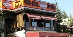 Restaurante dá 50% de desconto para cliente que desligar o celular