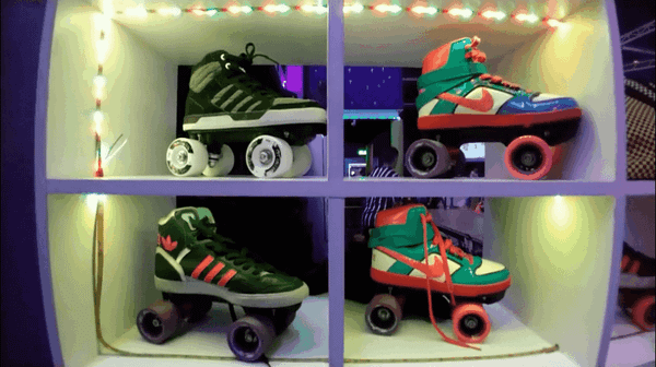 Patins retrôs são exibidos no Roller Jam, rinque de patinação retrô em São Paulo