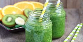 7 sucos ricos em vitamina C para fortalecer o organismo