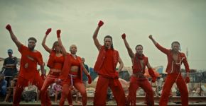 Foto: (Divulgação / Filme \'O fardo da Nigéria\', Ema Edosio / Fotografia: Iyua Alaha)