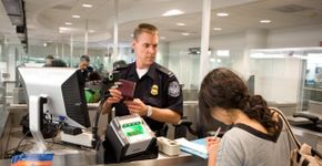 Foto: (James Tourtellotte/Divulgação/CBP Officer)