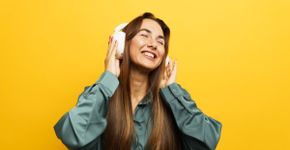 7 formas de usar a música para cuidar das emoções e do humor