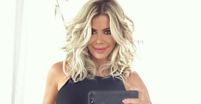 Semelhança de Karina Bacchi com o filho impressiona internautas