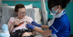 Foto: (reprodução/GREAT ORMOND STREET HOSPITAL/via BBC)