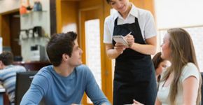 ONG oferece curso profissionalizante na área de restaurantes