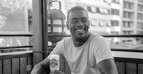 Seu Jorge lança app gratuito que facilita preparação de churrasco
