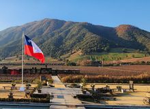Featured side: Do esqui ao vinho: como combinar neve e enoturismo na mesma viagem ao Chile