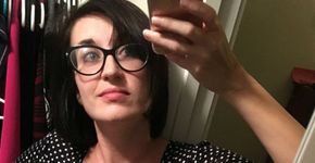 Mulher publica fotos de seus seios a fim de conscientizar sobre o câncer de mama