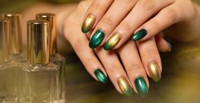 Qual a cor de esmalte para atrair dinheiro de acordo com o seu signo