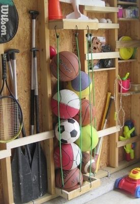 Cordas elásticas para guardar bolas.
