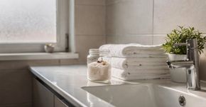 O macete para deixar o banheiro com cheiro de spa usando apenas dois ingredientes que você já tem em casa