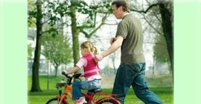 Ensine seu filho a andar de bike sem as rodinhas traseiras: fácil