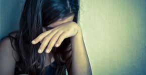 Terapia garante benefícios ao cérebro de adolescentes com ansiedade, aponta estudo