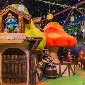 Featured mobile: Parque dos Smurfs abre as portas em São Paulo no fim de julho