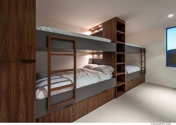 Sejam camas flutuantes, para duas ou mais pessoas, ou com design inovador, elas dão um ambiente diferente ao quarto (Imagem: Divulgação)