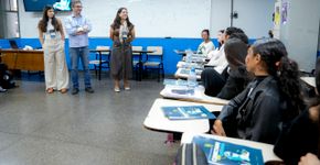 Programa Executivos na Escola abre inscrições para voluntários em SP