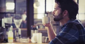 Cafeteria vai oferecer sexo oral a consumidores