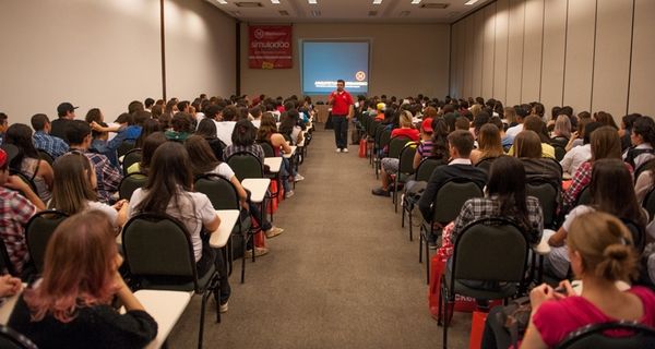 8ª Feira Guia do Estudante, em 2013. Foto: Divulgação