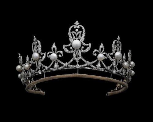 Tiara da condessa Spencer, usada pela Princesa Diana - divulgação - Assessoria de Imprensa da FAAP WN&P Comunicação