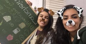 Estudantes criam canal de paródias para ensinar sobre nutrição