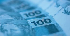 Milhares de alunos receberão R$ 400 em prêmio do Governo