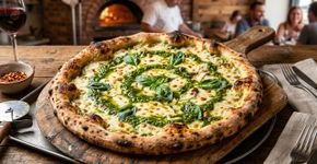 Como fazer molho pesto caseiro para pizza: a receita especial usada por muitas pizzarias