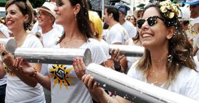 Confira os blocos que desfilam no dia 2 de março