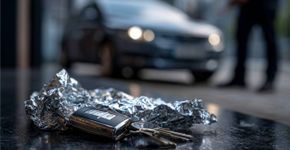 Cada vez mais motoristas estão embrulhando as chaves dos carros em papel alumínio, e por um bom motivo