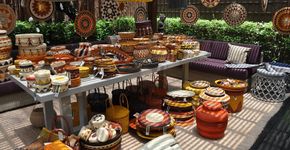 Bazar reúne peças exclusivas que geram renda para comunidades