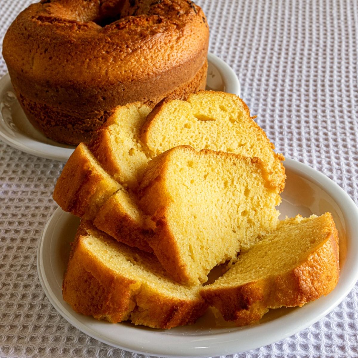 Faça um bolo de fubá irresistível para o café da manhã