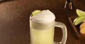 Outback lança Moscow Mule em sua icônica caneca congelada
