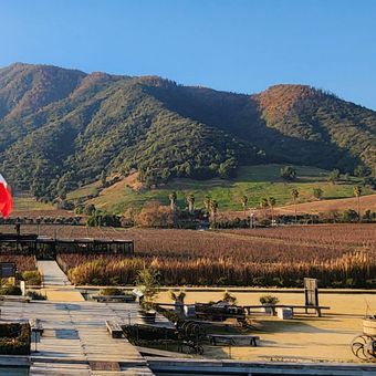 Featured mobile: Do esqui ao vinho: como combinar neve e enoturismo na mesma viagem ao Chile