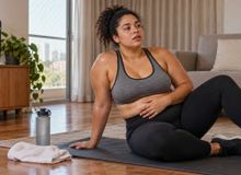 Featured side: Se você acha que fazer abdominais vai ajudar a reduzir a gordura nessa região, está enganado; não é possível eliminar a gordura abdominal diretamente