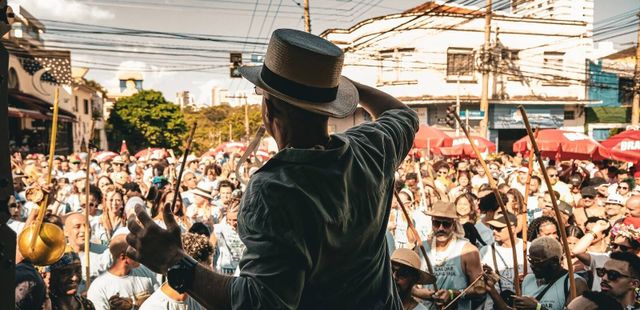 Bloco Os Capoeira