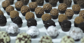 Aprenda a fazer diferentes versões de brigadeiro