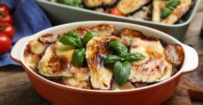 Lasanha de berinjela: aprenda essa receita prática para o jantar