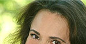 Regina Duarte faz leitura dramática na Caixa Cultural