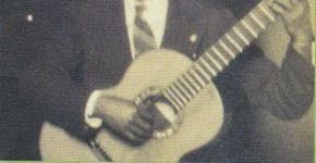 Armandinho Neves, violão bom de bola