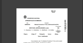 Documento: Bolsonaro foi contra vinda de família de médico cubano