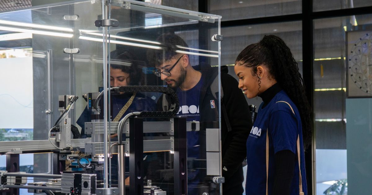 Instituto PROA oferece curso gratuito de programação a jovens