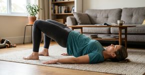 Fazer agachamentos é bom, mas os treinadores experientes concordam: “O levantamento de glúteos é o exercício que muitos subestimam.”
