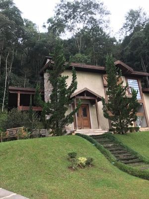 Quartos e chalés do spa e clínica Rituaali