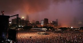 Lollapalooza contrata mais de 200 pessoas para trabalharem durante os três dias do festival